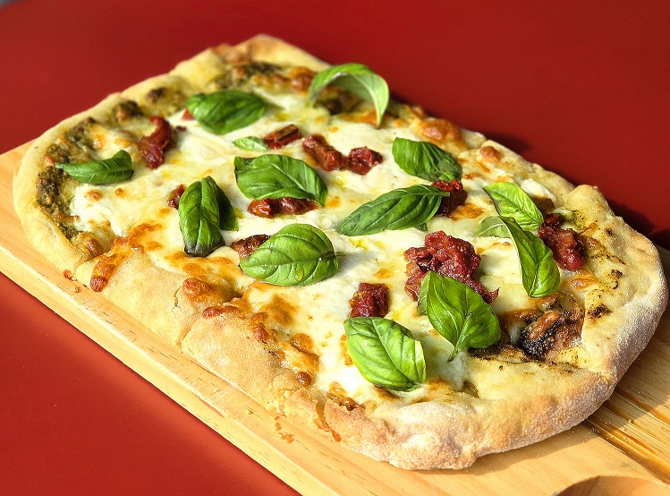 바질치즈피자